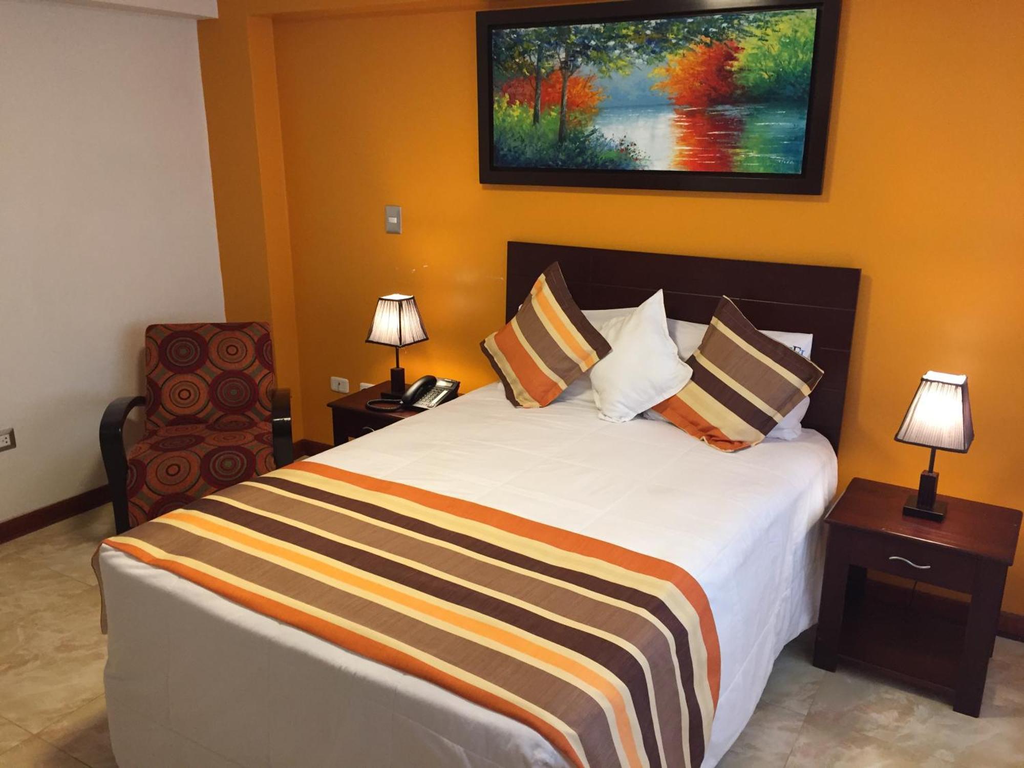 Hotel Europa Iquitos Phòng bức ảnh