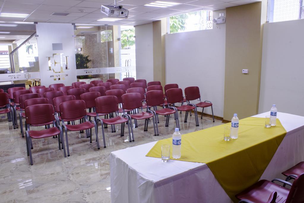Hotel Europa Iquitos Ngoại thất bức ảnh