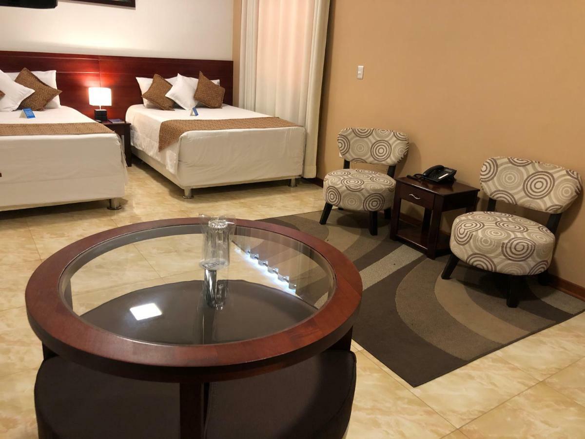Hotel Europa Iquitos Ngoại thất bức ảnh